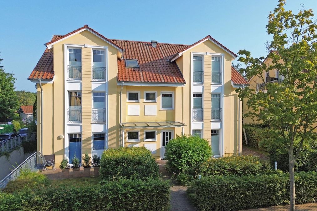 Straßenansicht neu